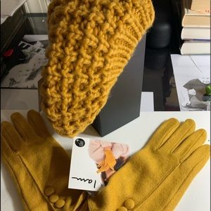 Hat and Gloves